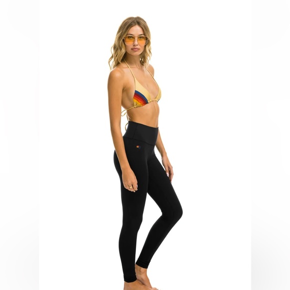 FULL LENGTH HI-RISE BOLT FADE LEGGINGS - BLACK / PINK / PURPLE - Picture 2 of 6